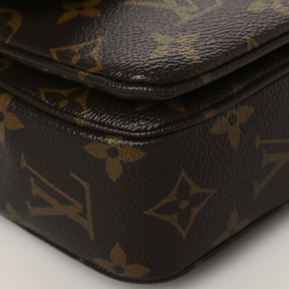 🔴🔴SOLD EBAY 🔴🔴Louis Vuitton
Monogram Marceau like new - Picture 5 of 15